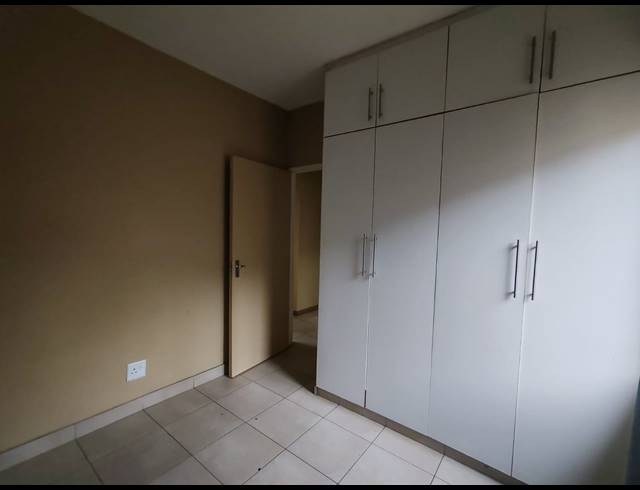 3 BEDROOM FLAT TO LET IN SOUTHGATE